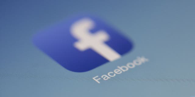 iPhone Facebook app on phone homepage screen