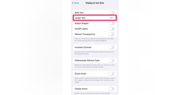 Captura de pantalla que muestra cómo seleccionar el "Texto grande" opción.