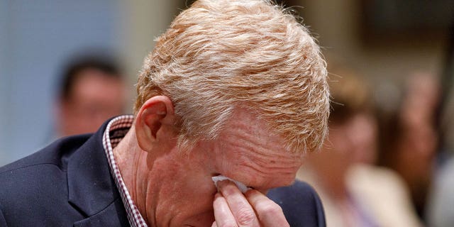 Alex Murdaugh becomes emotional after seeing his family in the courtroom as opening statements begin at the Colleton County Courthouse in Walterboro, South Carolina, Jan. 25, 2023.