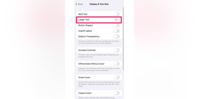 Instructions on how to turn larger text on and off.