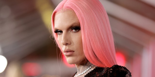 Jeffree Star asiste a Sony Pictures' "Spider-Man: Sin volver a casa" Estreno en Los Ángeles el 13 de diciembre de 2021 en Los Ángeles.