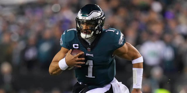 Jalen Hurts of the Philadelphia Eagles runs the ball against the New York Giants during an NFC divisional playoff game at Lincoln Financial Field Jan. 21, 2023, in Philadelphia.