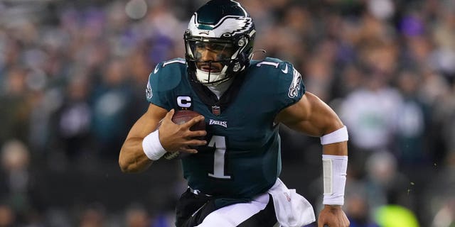 Jalen Hurts of the Philadelphia Eagles runs the ball against the New York Giants during an NFC divisional playoff game at Lincoln Financial Field Jan. 21, 2023, in Philadelphia.