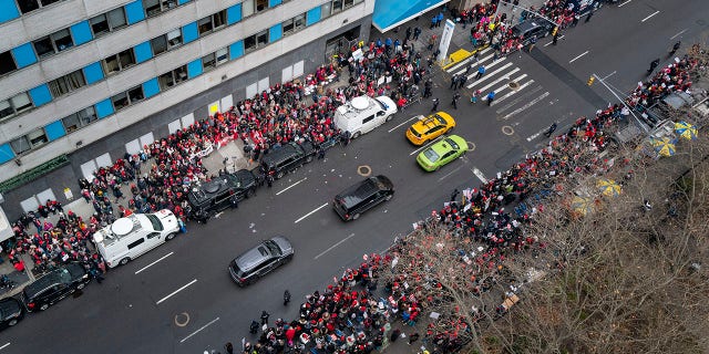 Nurses stage a strike in front of Mt. Sinai Hospital in the Manhattan borough of New York Monday, Jan. 9, 2023, after negotiations broke down hours earlier.