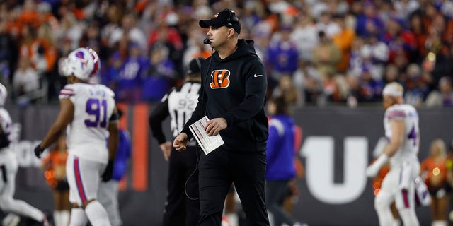 Cincinnati Bengals Head Coach Zach Taylor during the first quarter of a game against the Buffalo Bills at Pecor Stadium on January 02, 2023 in Cincinnati, Ohio.