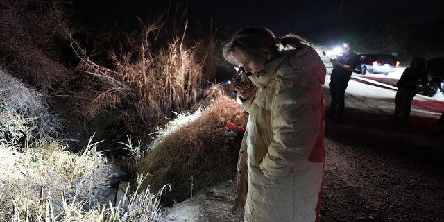 Sen. Cindy Hyde-Smith (R-MS) examines debris at Southern border.