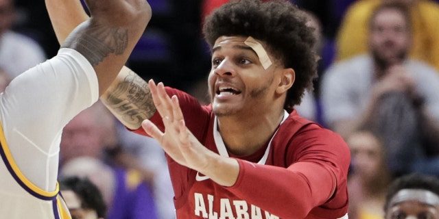 Alabama's Darius Miles (2) is pictured during the second half against LSU at the Pete Maravich Assembly Center in Baton Rouge, Louisiana on March 5, 2022.