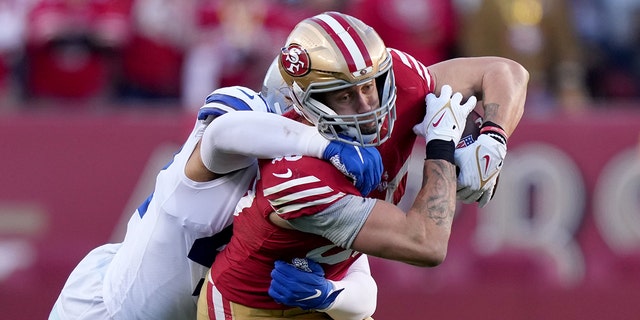 49ers' George Kittle makes incredible catch to help set up go-ahead  touchdown | Fox News