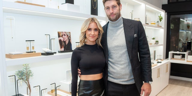 Kristin Cavallari and Jay Cutler split after seven years of marriage.