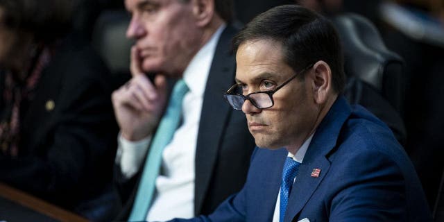 Senator Marco Rubio, a Republican from Florida and ranking member of the Senate Intelligence Committee, and Senator Mark Warner, a Democrat from Virginia and chairman of the Senate Intelligence Committee, during a hearing in Washington, D.C., U.S., on Thursday, March 10, 2022.