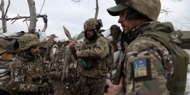 Russian, Ukrainian officials say dozens of soldiers were freed in prisoner swap Russian, Ukrainian officials say dozens of soldiers were freed in prisoner swap