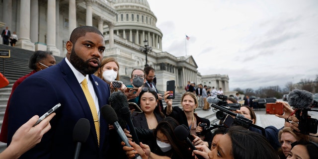 WASHINGTON, DC - JANUARY 04: U.S. Rep.-elect Byron Donalds (R-FL) speaks to the media during the second day of elections for Speaker of the House outside the U.S. Capitol Building on January 04, 2023, in Washington, DC. 