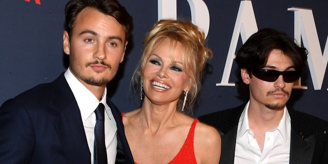 Anderson said she would be happy to stop wearing makeup, however her kids are the ones telling her she should put some on now.