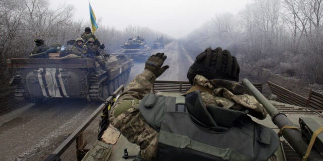 A convoy of Ukrainian forces drives to Debaltseve, Donetsk region.