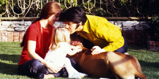 Priscilla Presley, Lisa Marie Presley & Elvis Presley 