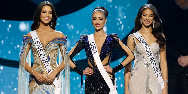 From left to right, Miss Venezuela Amanda Dudamel, Miss USA R'Bonney Gabriel and Miss Dominican Republic Andreína Martínez speak during The 71st Miss Universe Competition at New Orleans Morial Convention Center.