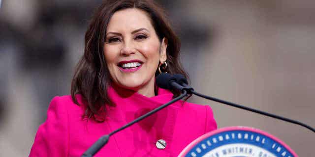 Gubernur Michigan Gretchen Whitmer dianggap sebagai bintang yang sedang naik daun di partainya.