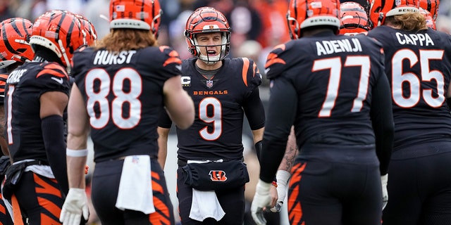 #9 Joe Burrows of the Cincinnati Bengals struggles with his team in the first quarter against the Baltimore Ravens at Pecor Stadium on January 8, 2023 in Cincinnati.