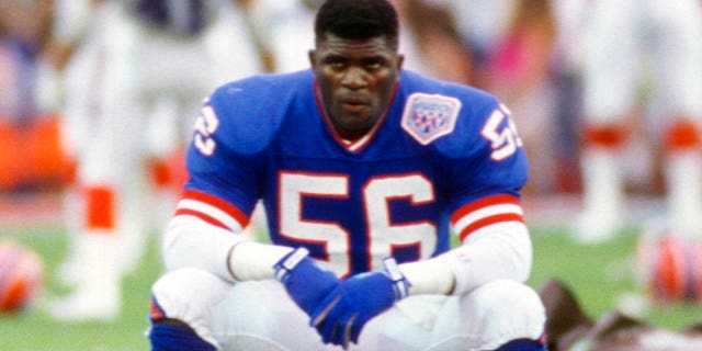 Lawrence Taylor of the New York Giants during pregame warmups prior to playing the Buffalo Bills in Super Bowl XXV Jan. 27, 1991, at Tampa Stadium in Tampa, Fla. The Giants won the Super Bowl 20-19.