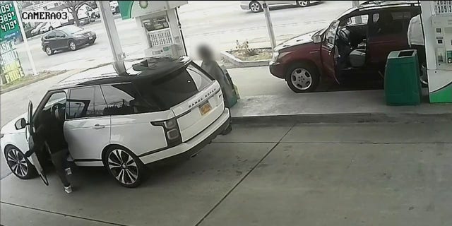 A man is seen getting into a Range Rover at a Long Island gas station before stealing it.