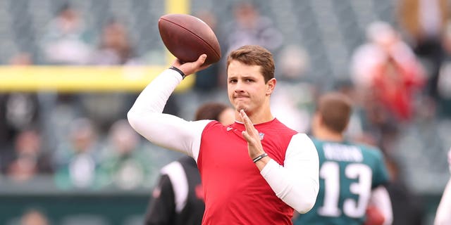 Brock Purdy of the San Francisco 49ers warms up prior to the NFC Championship Game against the Philadelphia Eagles at Lincoln Financial Field on Jan. 29, 2023, in Philadelphia.