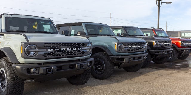 Ford mengirimkan lebih dari 97.000 Broncos pada tahun 2022.