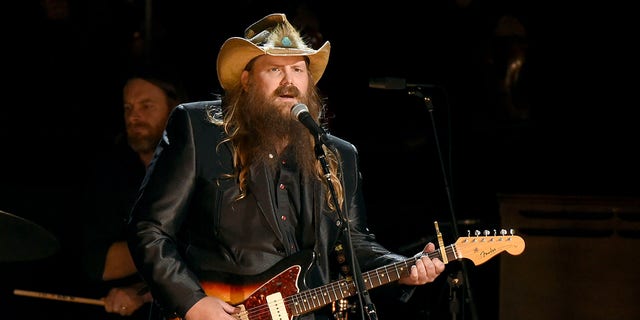 Chris Stapleton performs at the 50th annual CMA Awards in Nashville, Tennessee on November 2, 2016.