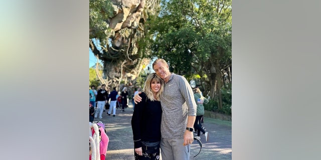 Marie Osmond shared a rare photo of her new hairstyle with husband Steve Craig.