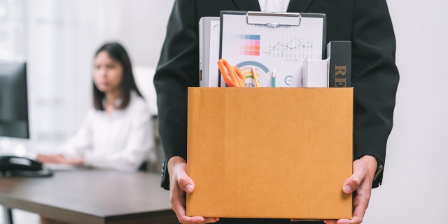 Une personne a posté sur LinkedIn après que ses collègues ont été licenciés de leur travail, "Ce que j'ai découvert, c'est que beaucoup d'entre eux voulaient juste être entendus, alors j'étais cette caisse de résonance !"
