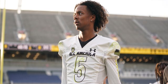 Team Speed ​​quarterback Jaden Rashada (5) before the Under Armor Next All-America football game on January 3, 2023, at Camping World Stadium in Orlando, Florida.