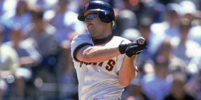 Jeff Kent #21 of the San Francisco Giants bats during the game against the Atlanta Braves at Pac Bell Park in San Francisco, California.