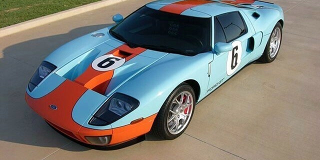 Overhead view of the 2006 Ford GT once owned by John Mayer