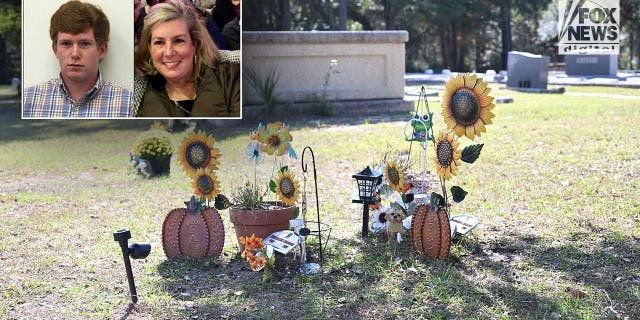 The graves of Maggie and Paul Murdaugh in the Hampton Cemetery in a photo from November 2022.