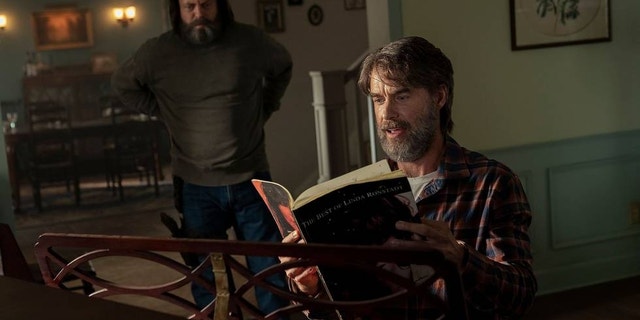 Nick Offerman and Murray Bartlett's characters bond over Linda Ronstadt in HBO's "The Last of Us"