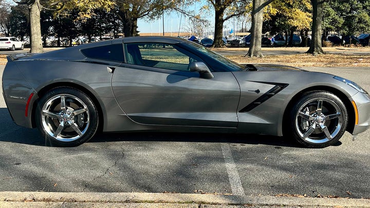 Review: 2023 Chevrolet Corvette 70th Anniversary Special Edition