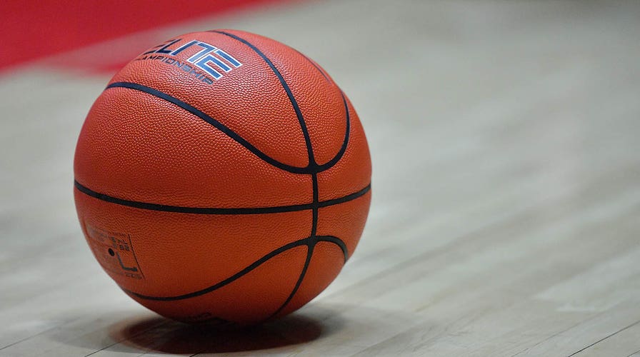 Virginia HS basketball head coach fired after assistant coach caught posing  as 13-year-old player | Fox News