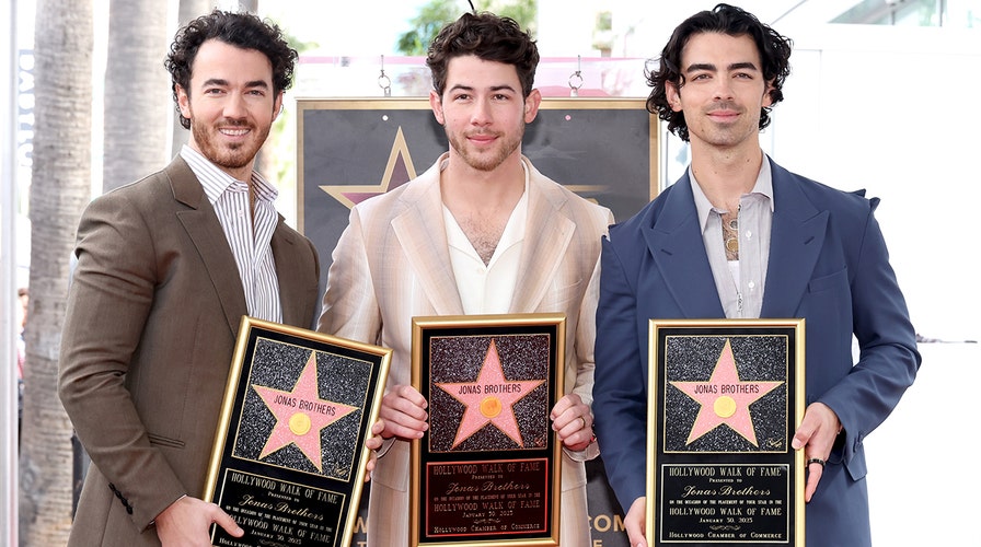 Jonas Brothers on Walk of Fame star, joke about their kids
