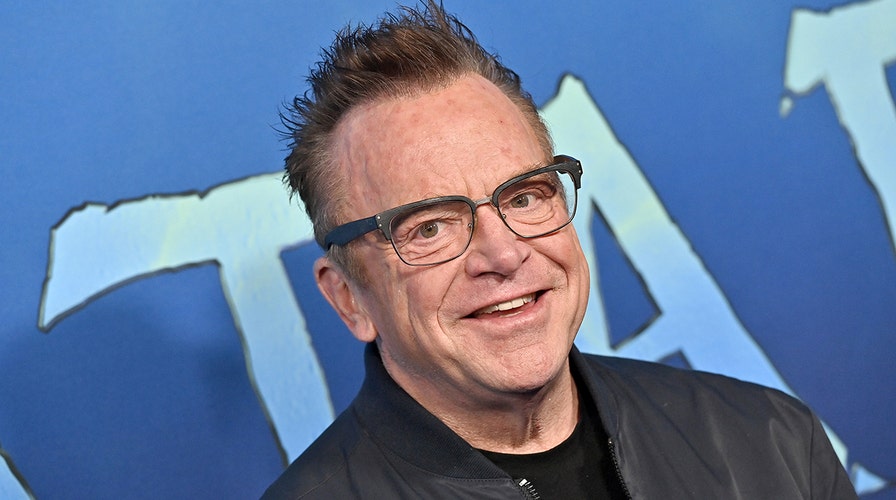 Tom Arnold on how he ‘cheated death,' lost 80 pounds after meeting life