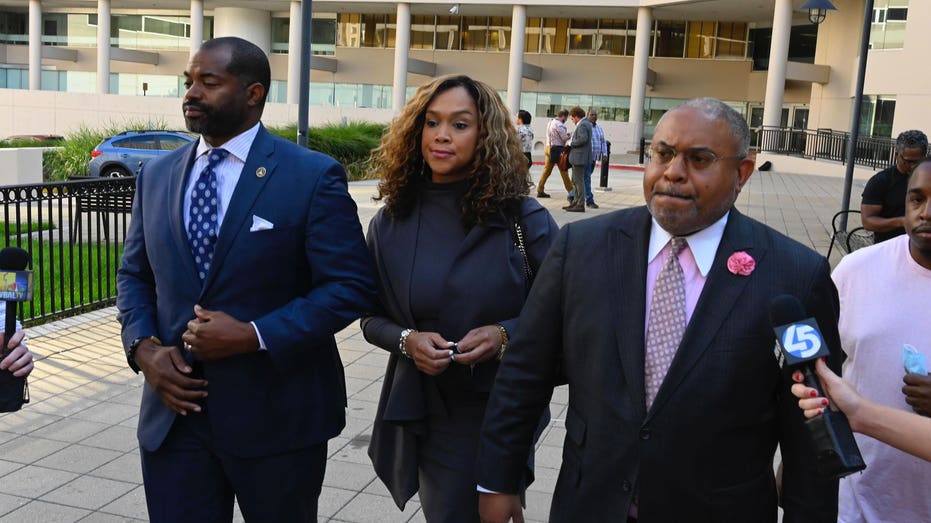 Ex-Baltimore prosecutor and convicted fraudster Marilyn Mosby appeals to Biden for help