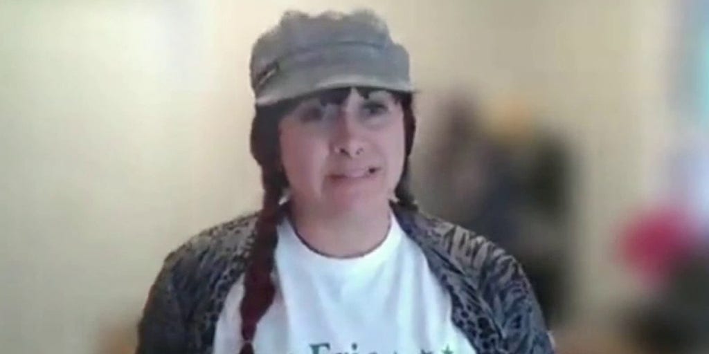 Parents erupt, successfully defend conservative school board member facing ouster: 'He speaks for us' - Vimarsana News