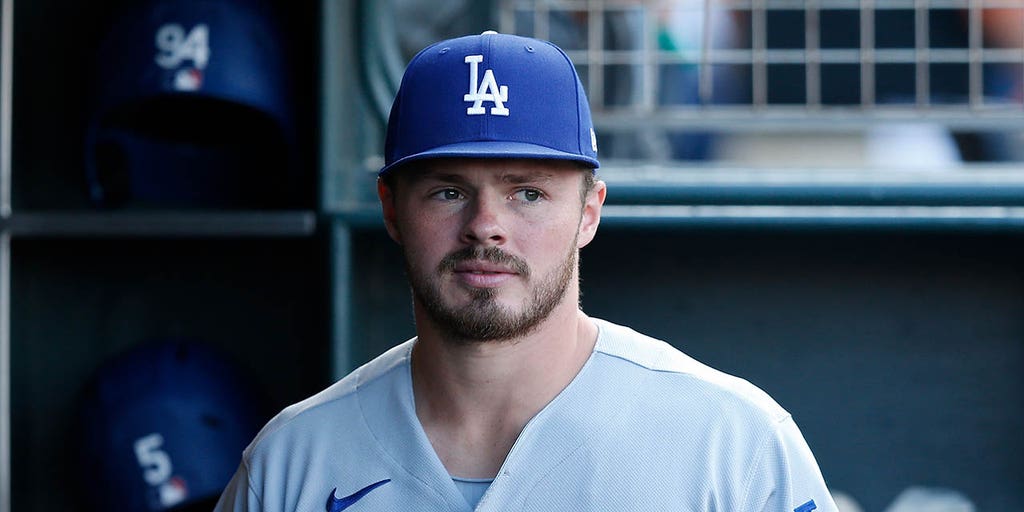A day later, Dodgers' Gavin Lux can joke about crashing into