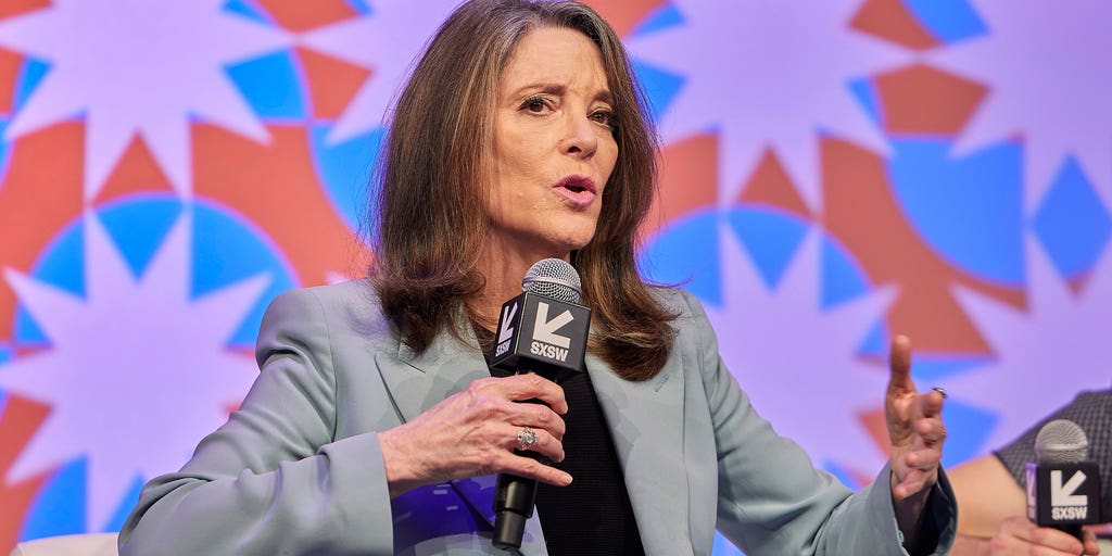 Williamson tells Democrats it's 'time to move on' from Biden as she plans trips to NH and early primary states - Vimarsana News