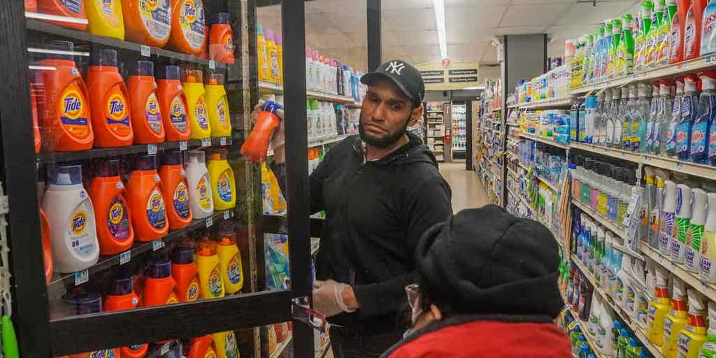 Retailers look for ways to cut down on theft while keeping shoppers happy - Vimarsana News