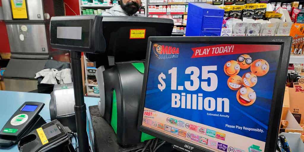 Winner of $1.35 billion Mega Millions jackpot comes forward to select prize - Vimarsana News
