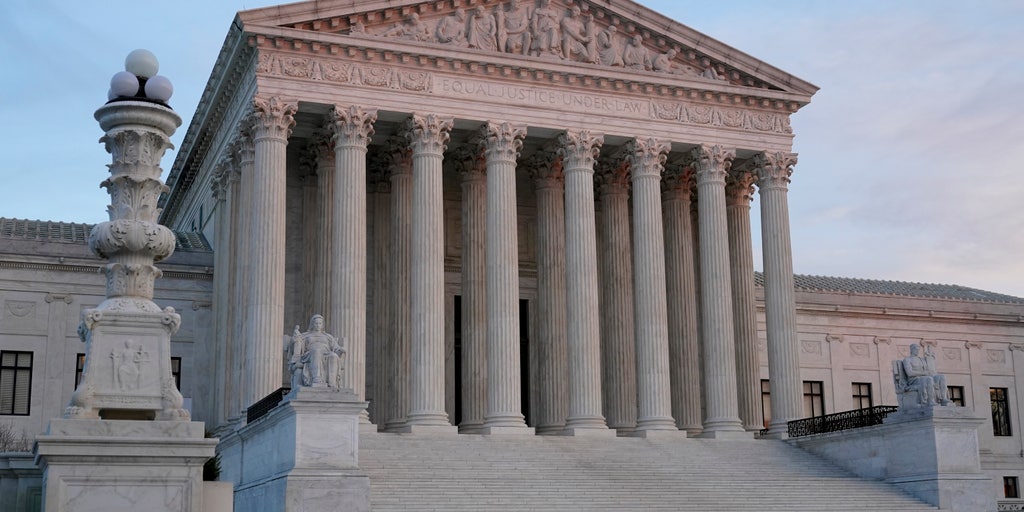 Supreme Court rules Arizona death row inmate should be resentenced due to error in previous trial - Vimarsana News