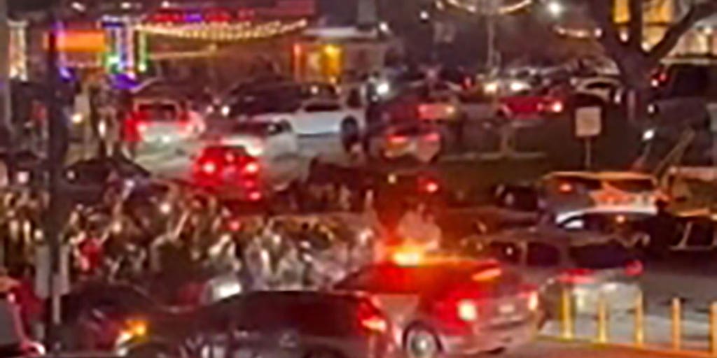 austin-riot-1.jpg?ve=1&tl=1