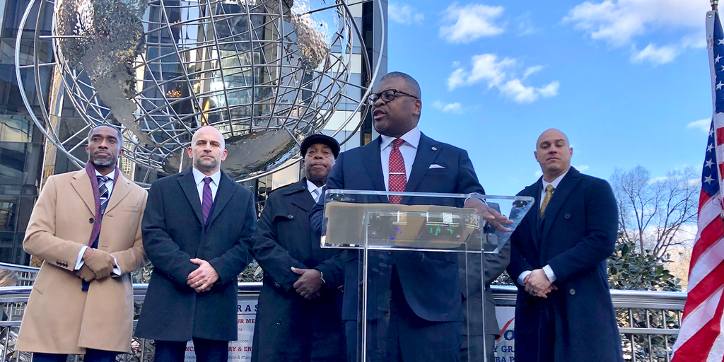 NYC police union boss faces leadership challenge amid city's crime, staffing woes: 'Inject new blood' - Vimarsana News