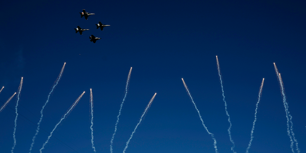 superbowlflyover3.png?ve=1&tl=1