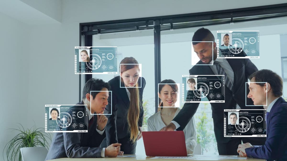 Group of people with facial recognition