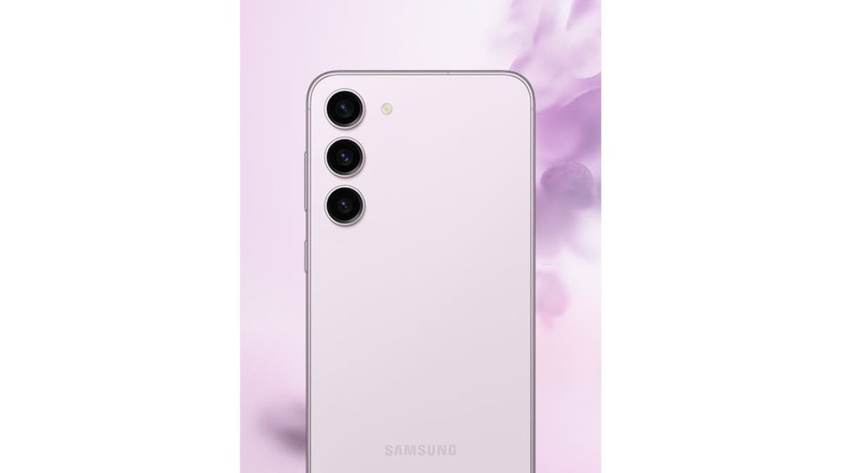 New Samsung ad with pink phone and pink background